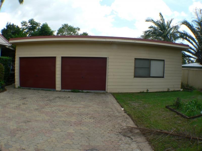 6 Fraser Place, Morayfield QLD 4506