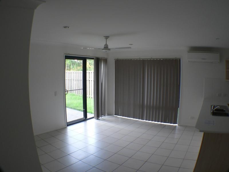 71 Hollywood Ave, Bellmere QLD 4510