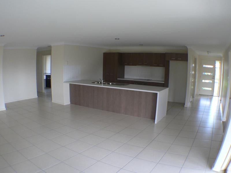 54 Daintree Street, Bellmere QLD 4510