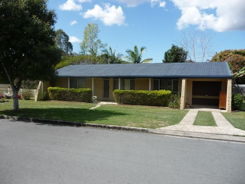 1 Jennifer Court, Caboolture QLD 4510
