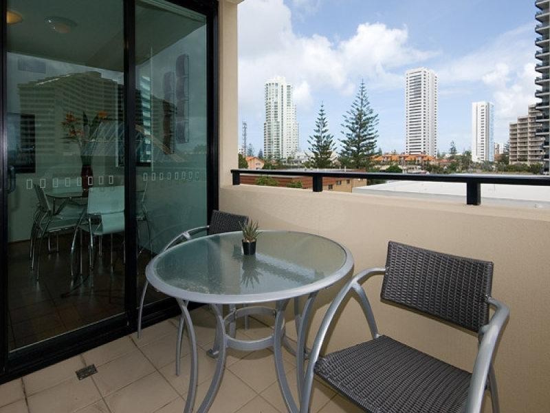 301/2685 Gold Coast Hwy, Broadbeach QLD 4218