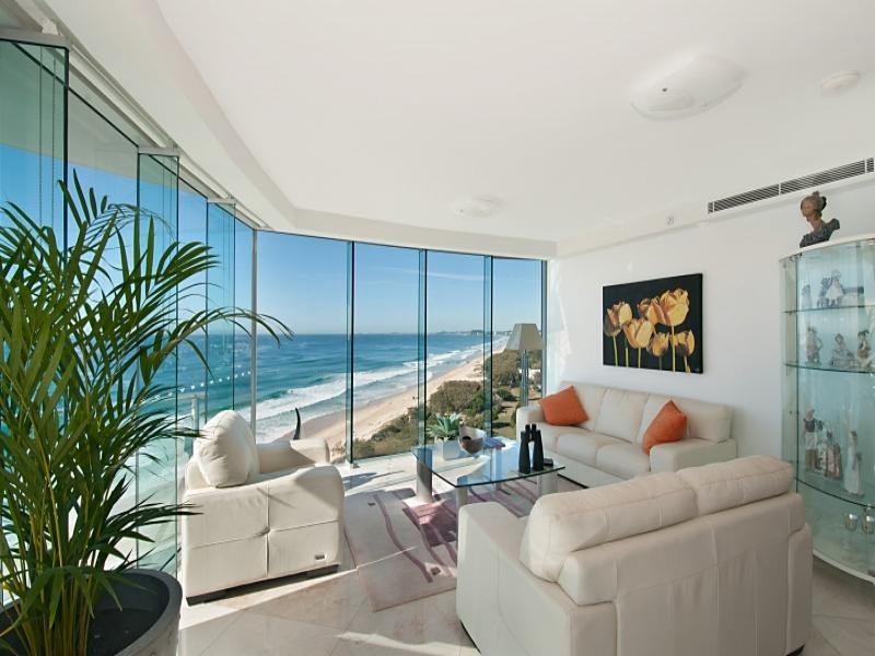 24/132 Old Burleigh Road, Broadbeach QLD 4218