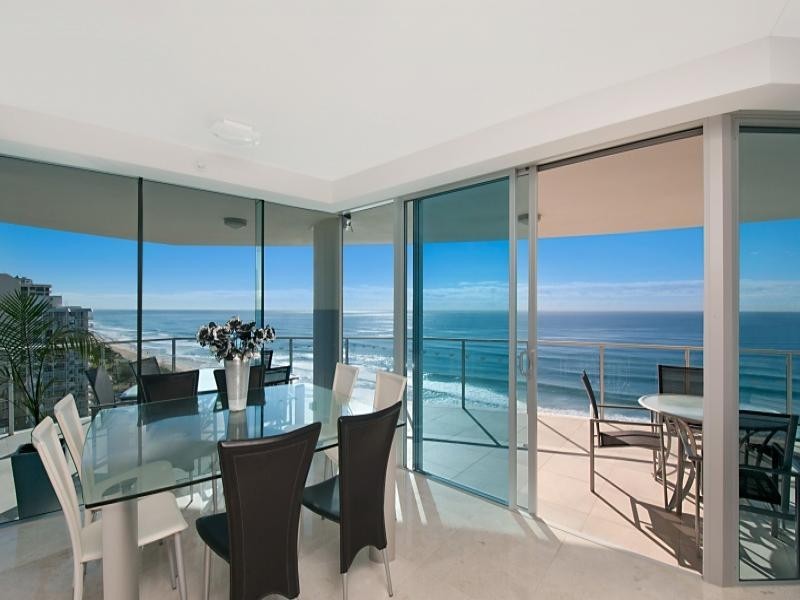 24/132 Old Burleigh Road, Broadbeach QLD 4218