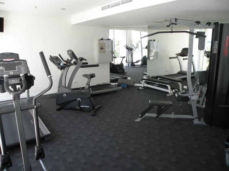 1108/33 T E Peters Drive, Broadbeach QLD 4218