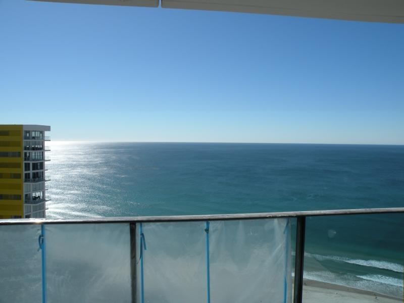 2403/1 Charles Ave, Broadbeach QLD 4218