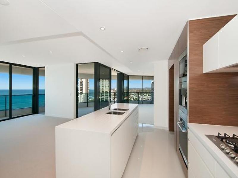 1 Charles Ave ORACLE, Broadbeach QLD 4218