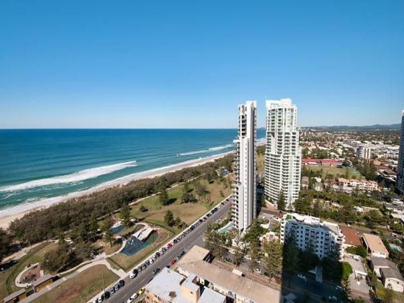 1 Charles Ave ORACLE, Broadbeach QLD 4218