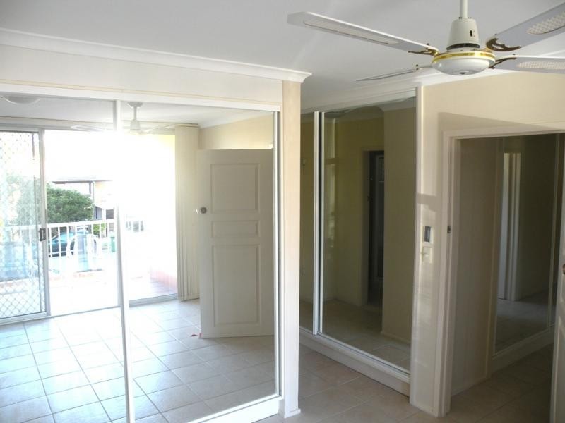 1-8/19 Vista Street, Surfers Paradise QLD 4217
