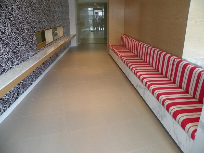 21007/1 Charles Ave, Broadbeach QLD 4218