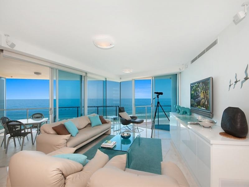 Broadbeach QLD 4218