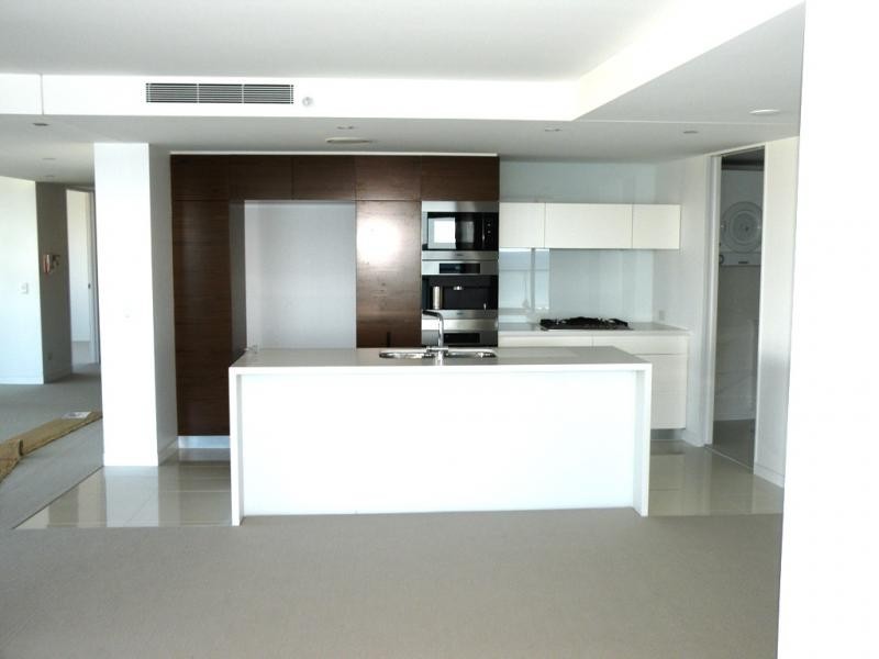 1607/1 Charles Ave, Broadbeach QLD 4218