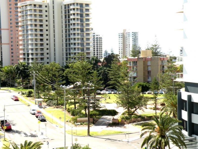 2612/24 Queensland Ave, Broadbeach QLD 4218