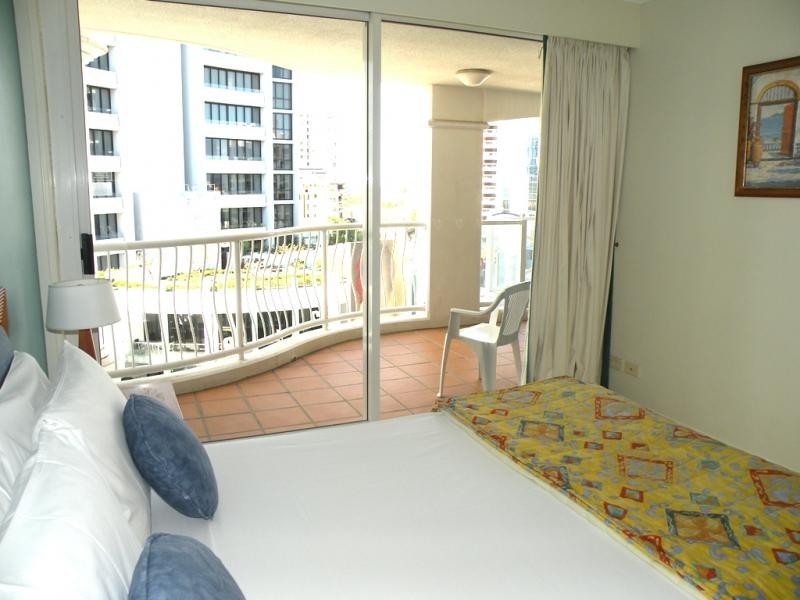 2612/24 Queensland Ave, Broadbeach QLD 4218