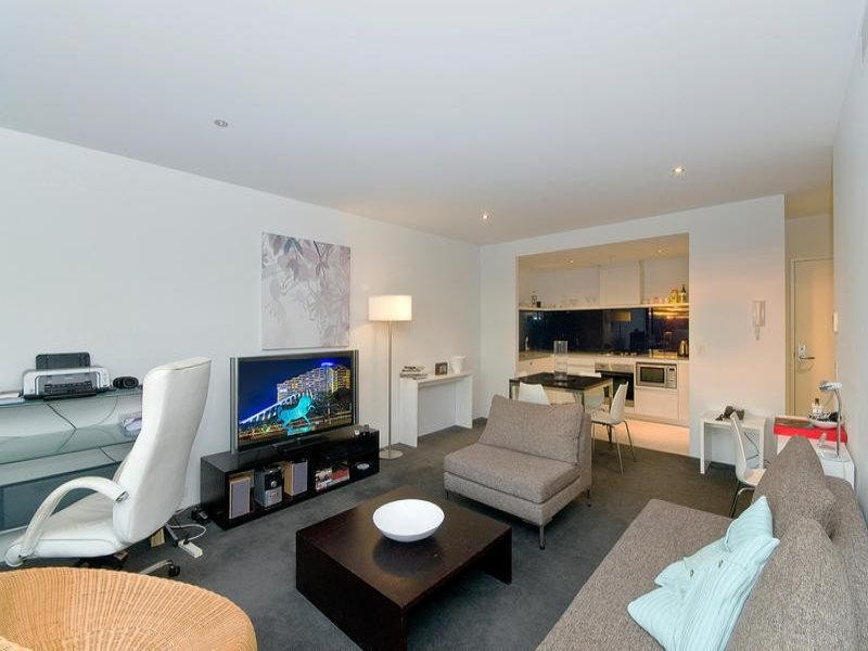 2407/9 Ferny Ave, Surfers Paradise QLD 4217