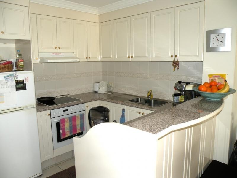 1206/24 Queensland Ave, Broadbeach QLD 4218