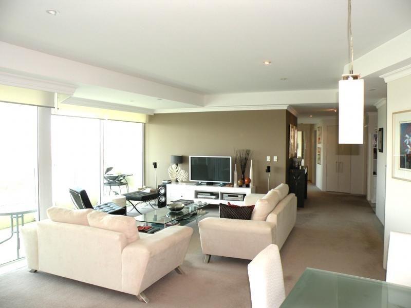 C202/75 Brighton Parade, Southport QLD 4215