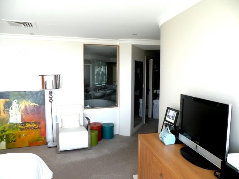 C202/75 Brighton Parade, Southport QLD 4215