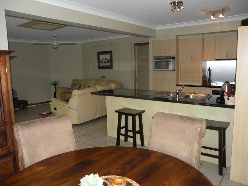 35 Binalong Drive, Ashmore QLD 4214