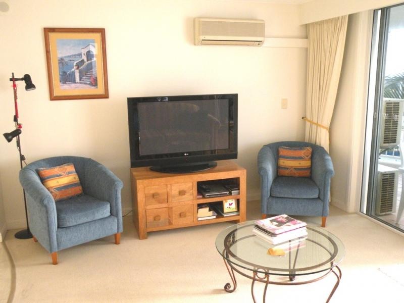 2216/24  Surf Parade, Broadbeach QLD 4218