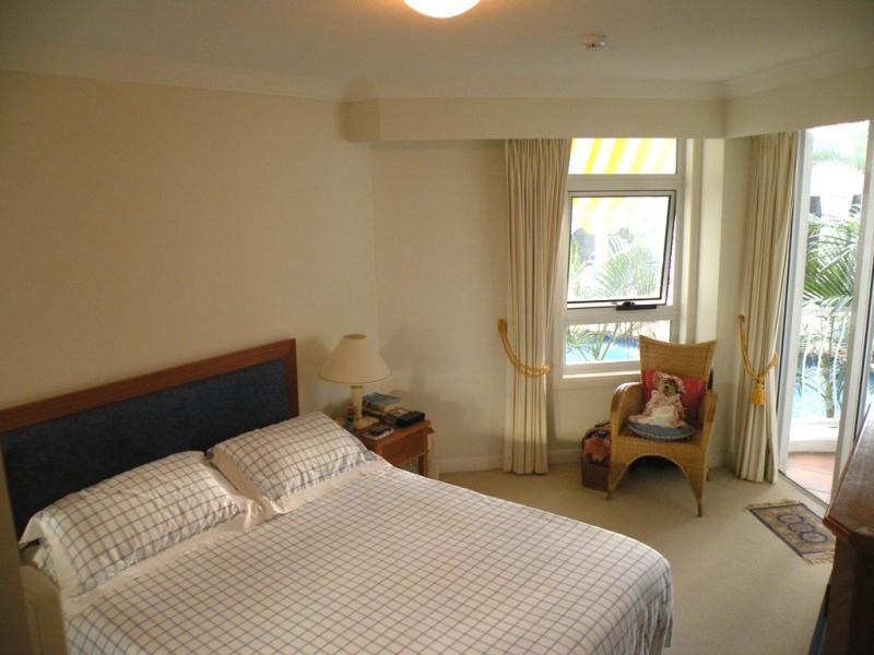 2216/24  Surf Parade, Broadbeach QLD 4218