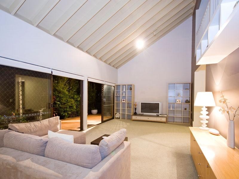 51 Blair Athol Cres, Sorrento QLD 4217