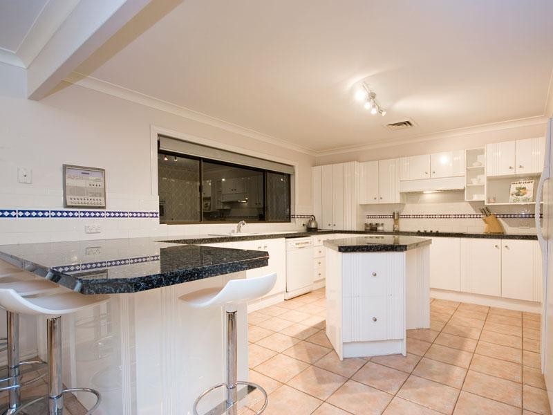 51 Blair Athol Cres, Sorrento QLD 4217