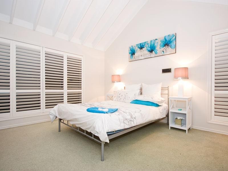 51 Blair Athol Cres, Sorrento QLD 4217