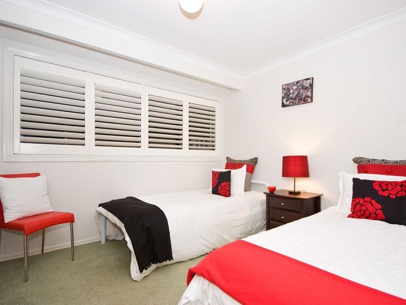 51 Blair Athol Cres, Sorrento QLD 4217