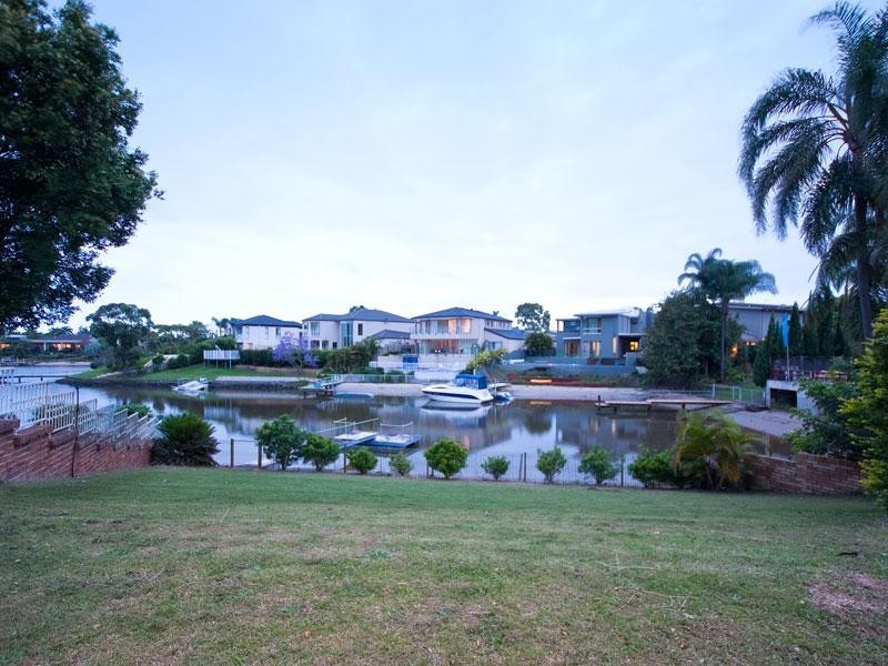 51 Blair Athol Cres, Sorrento QLD 4217