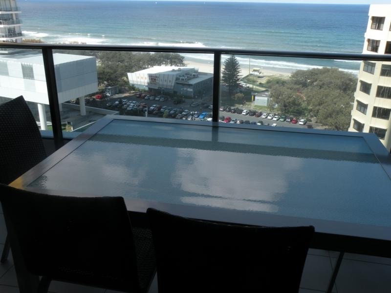 1404/1  Charles Ave ORACLE, Broadbeach QLD 4218