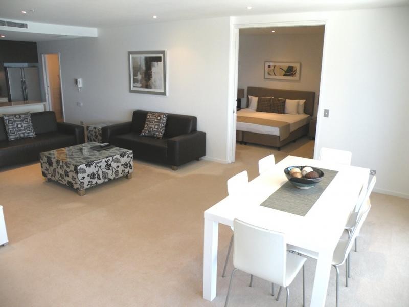 2302/89  Surf Parade, Broadbeach QLD 4218