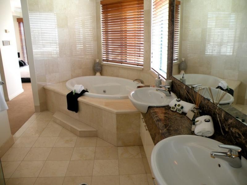 A/114 Albatross Ave, Mermaid Beach QLD 4218