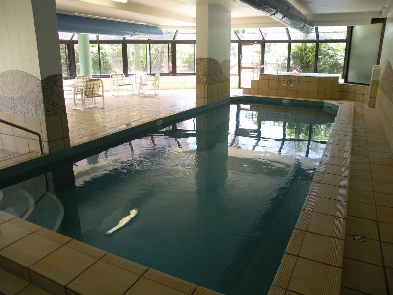 18A/1 Albert Ave, Broadbeach QLD 4218