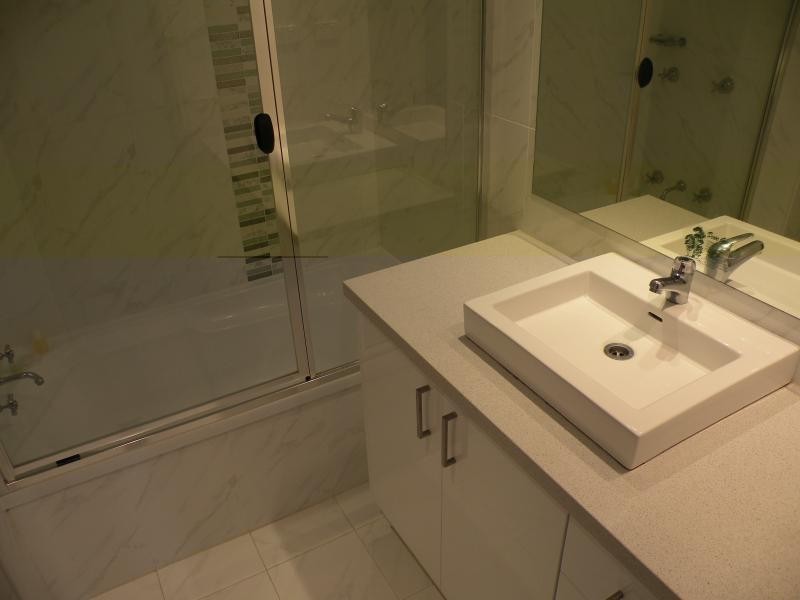 32 H /1 Albert Avenue, Broadbeach QLD 4218