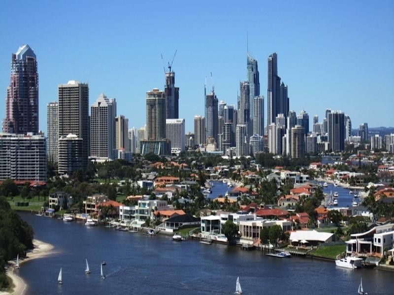 C-18-2/75 Brighton Parade, Southport QLD 4215