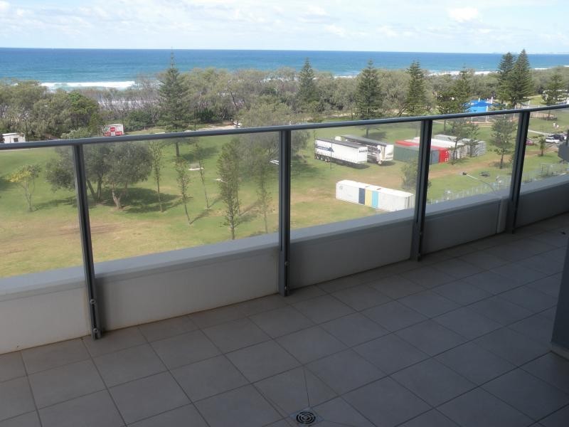 16/173 Old Burleigh Road, Broadbeach QLD 4218