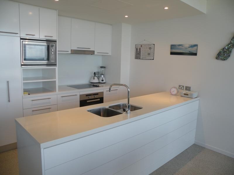 26/173  Old Burleigh Road, Broadbeach QLD 4218