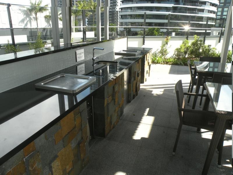 1805/1 Charles Ave ORACLE, Broadbeach QLD 4218
