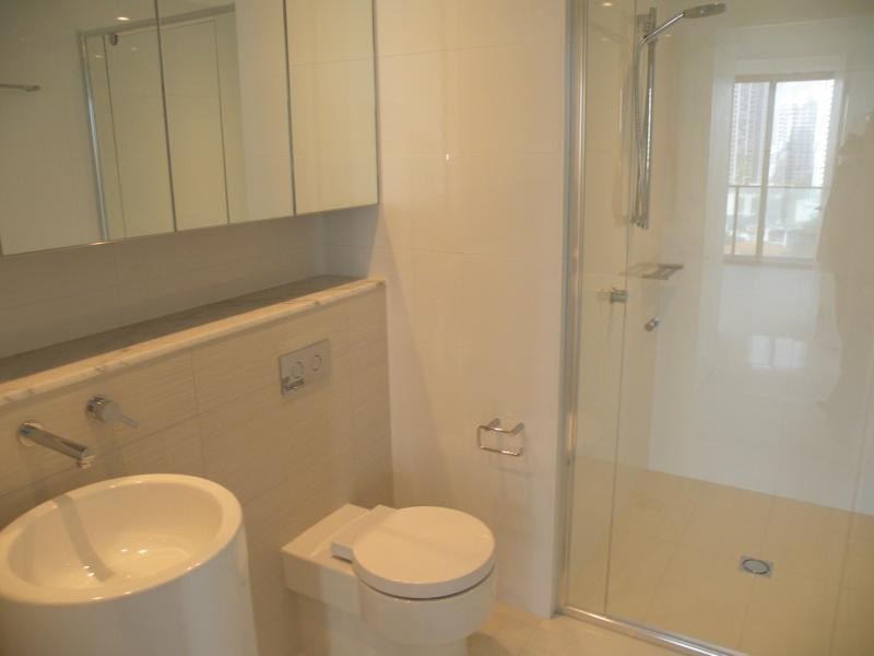 707/1 Charles Ave ORACLE, Broadbeach QLD 4218
