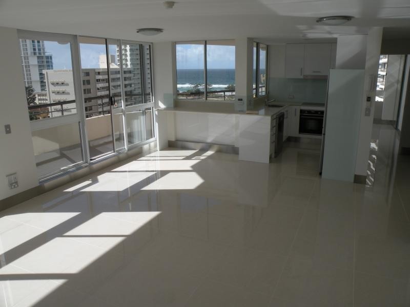12 Queensland Ave, Broadbeach QLD 4218