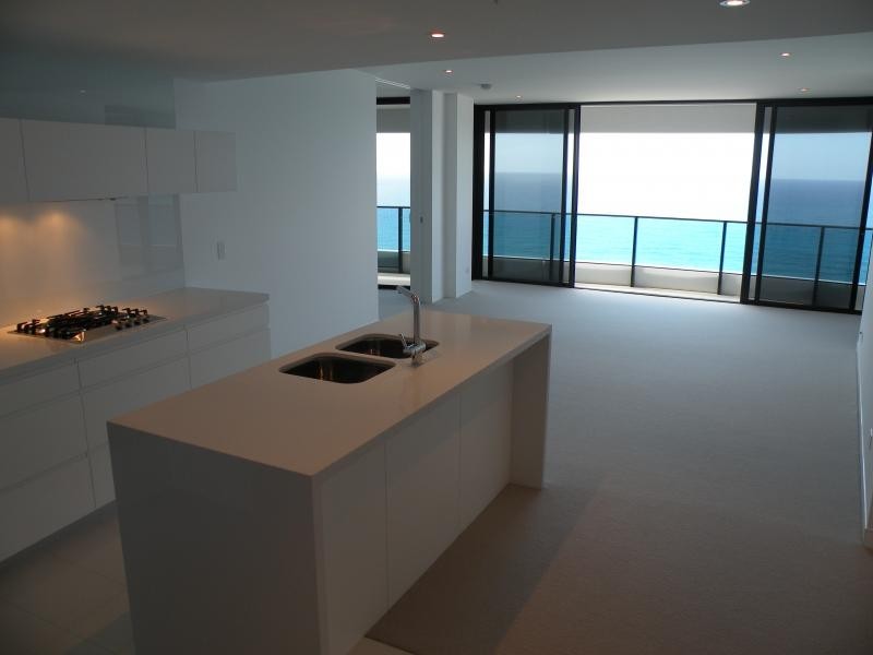 3404/1 Charles Ave ORACLE, Broadbeach QLD 4218
