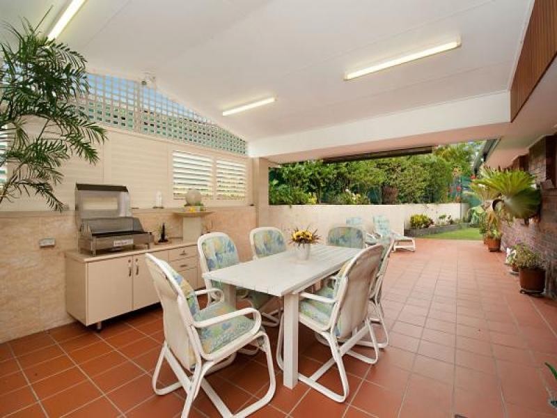 50 Binalong Drive, Ashmore QLD 4214