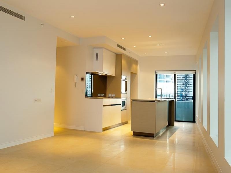 2905 /4 The Esplanade, Surfers Paradise QLD 4217