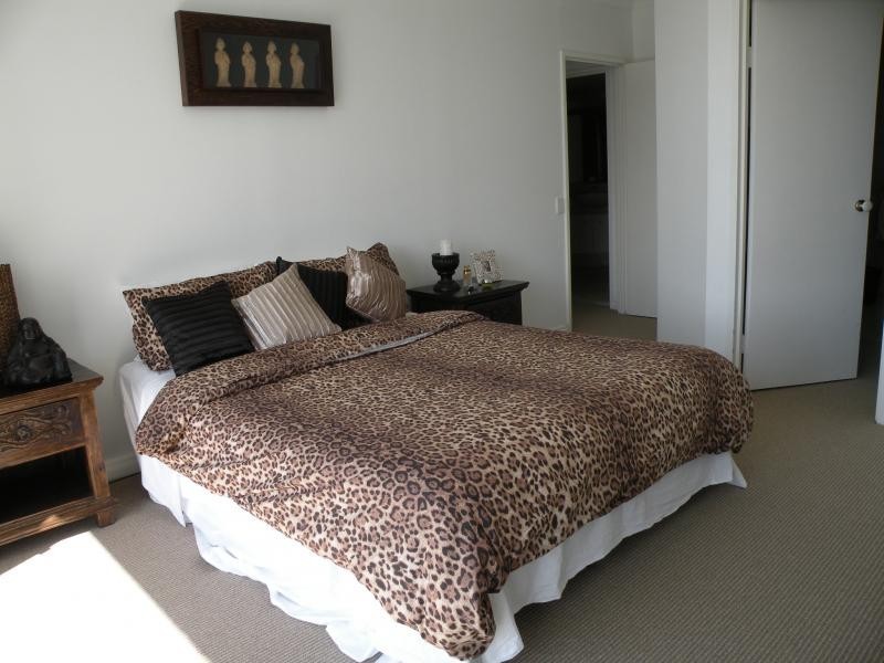 26/19 Riverview Parade, Surfers Paradise QLD 4217
