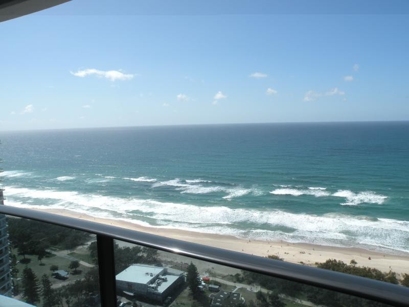 2502/1 Charles Ave Oracle, Broadbeach QLD 4218