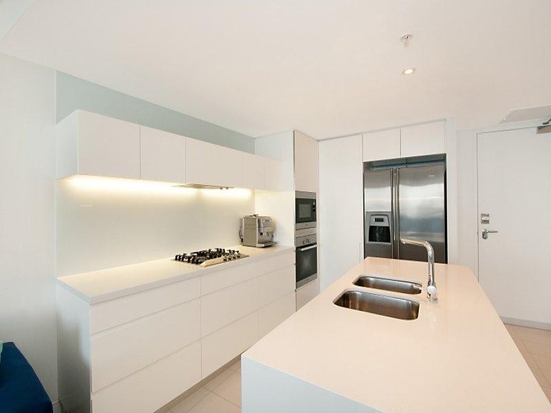 2404/1 Charles Avenue, Broadbeach QLD 4218