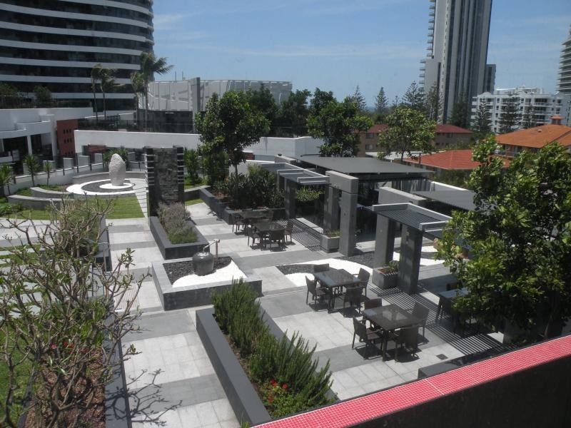 20806/1 Oracle, Broadbeach QLD 4218