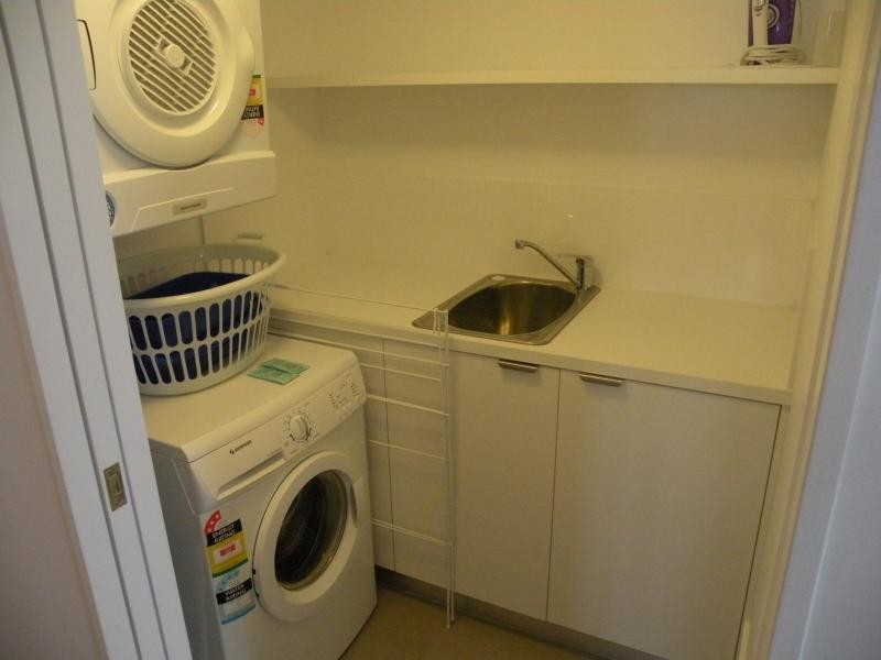 1201/1 Oracle, Broadbeach QLD 4218