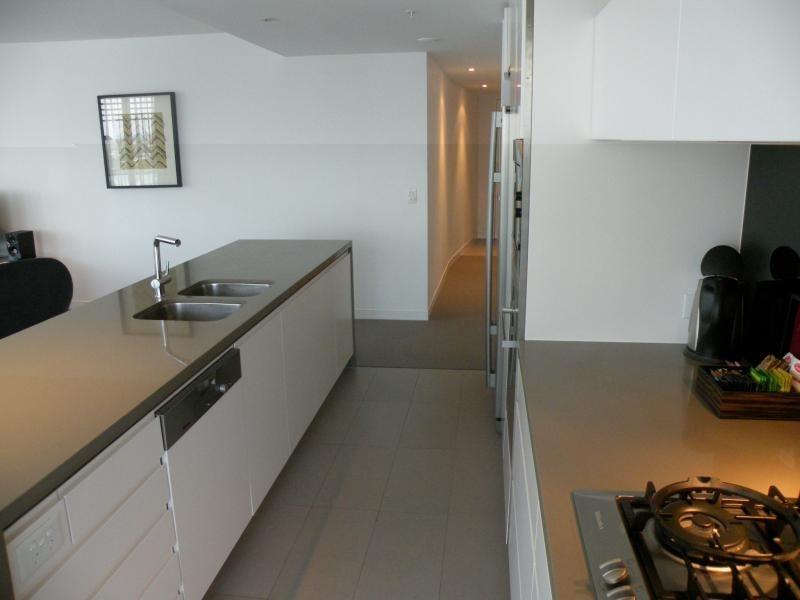 1601/1 Oracle, Broadbeach QLD 4218