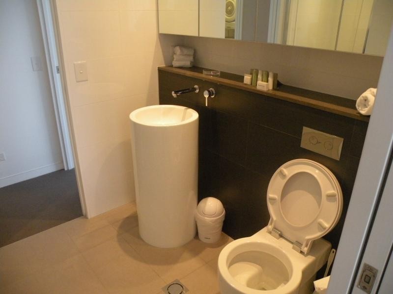 1601/1 Oracle, Broadbeach QLD 4218